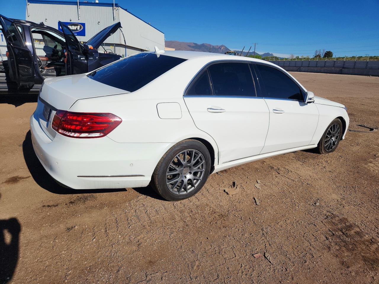 Mercedes-Benz E-Class 350 4matic