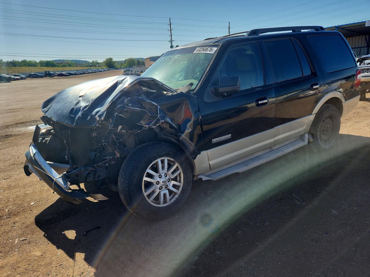 Salvage Ford Expedition Image