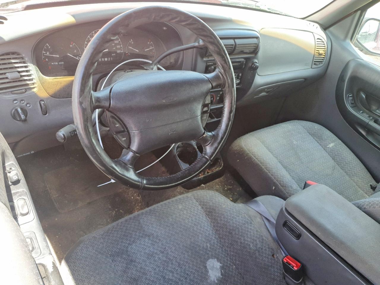 Ford Ranger Super Cab