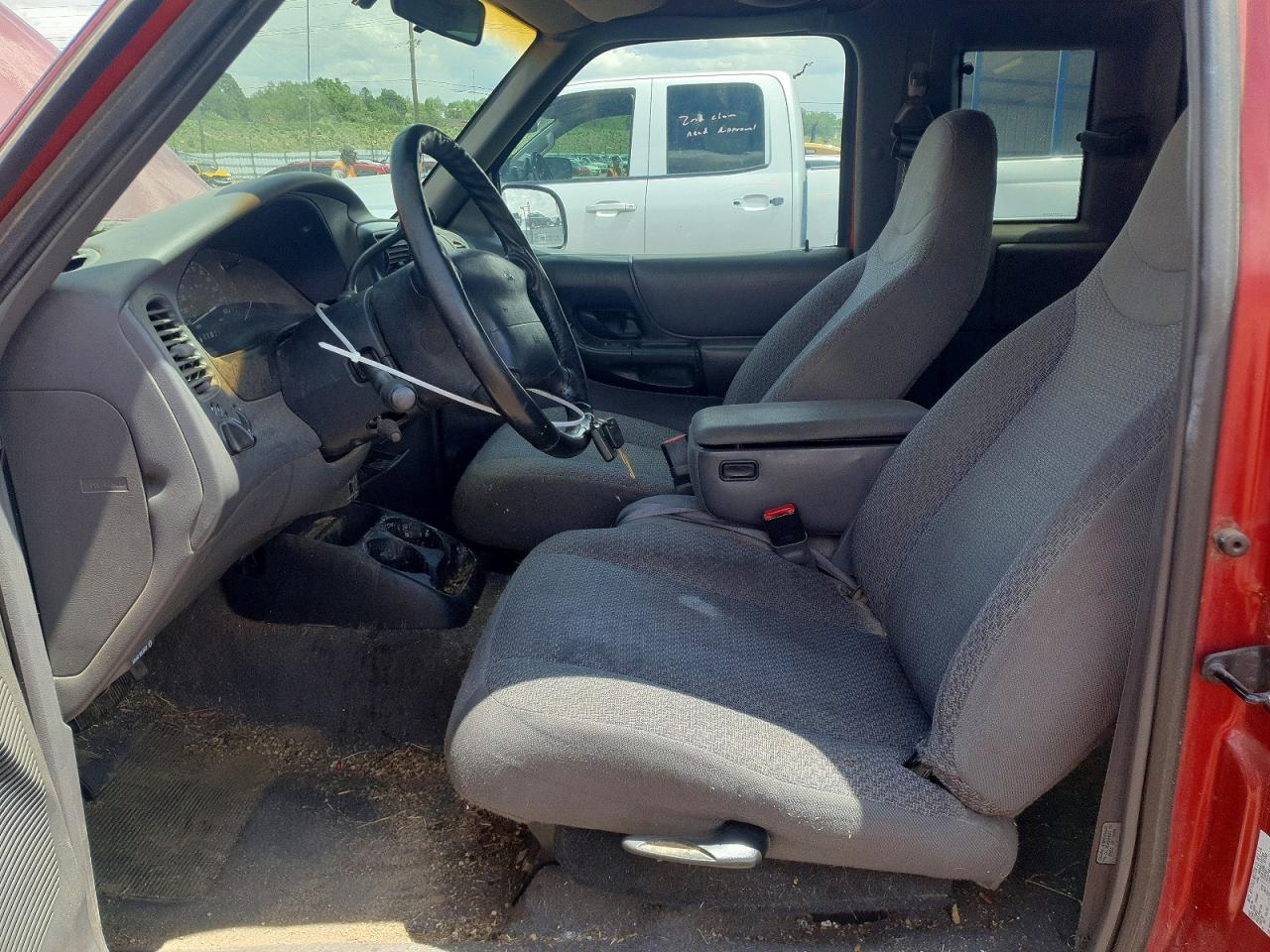 Ford Ranger Super Cab