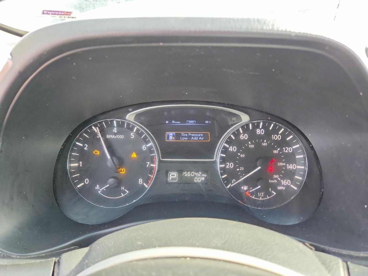 Nissan Pathfinder Sv
