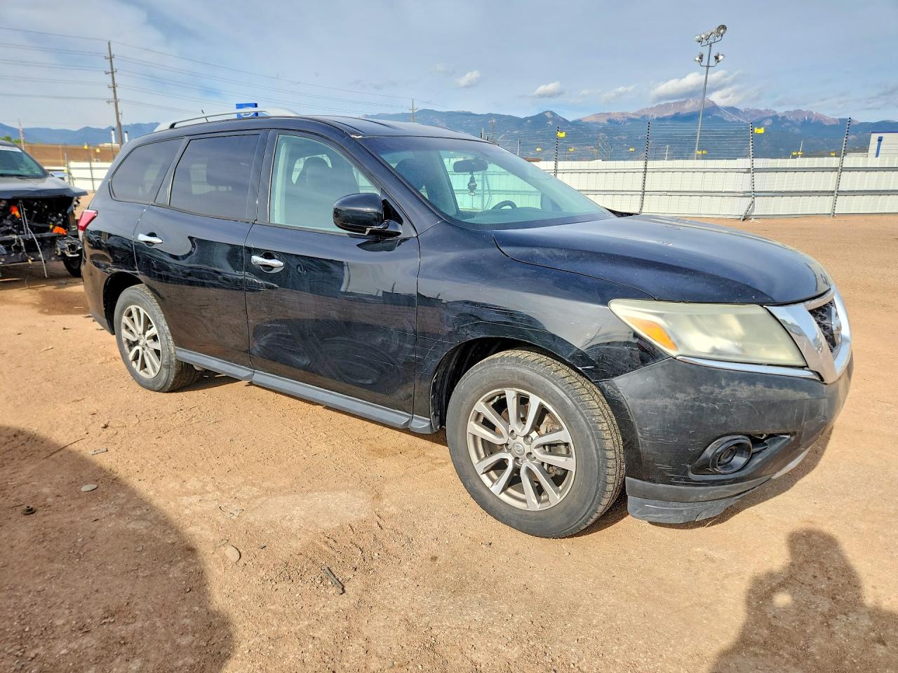Nissan Pathfinder Sv
