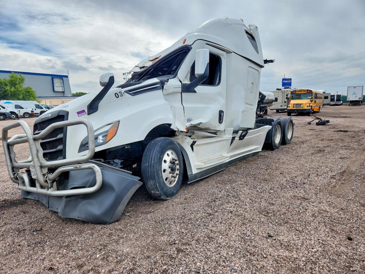 Freightliner Cascadia 126