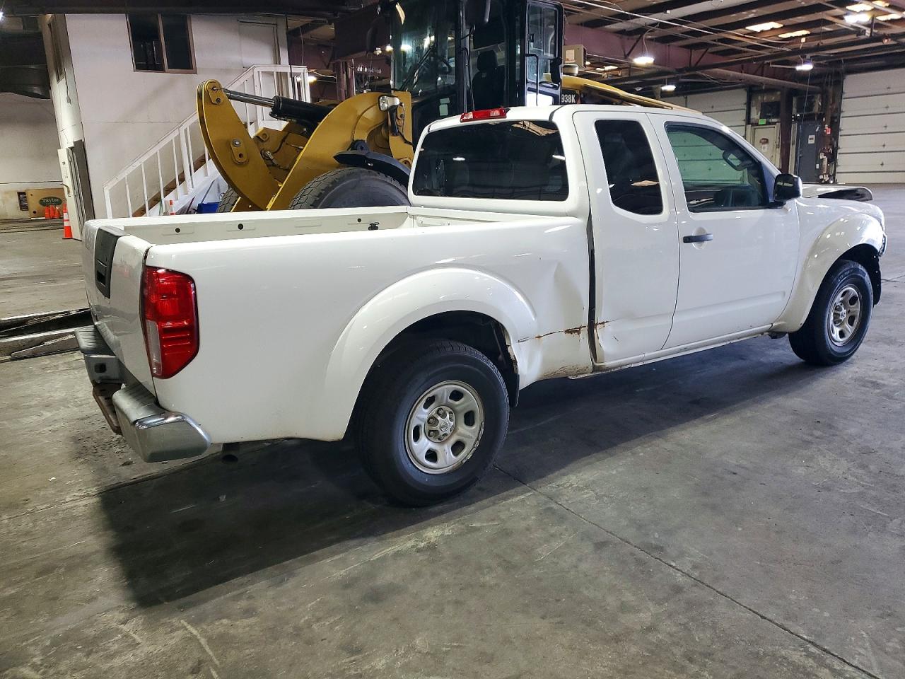 Nissan Frontier S