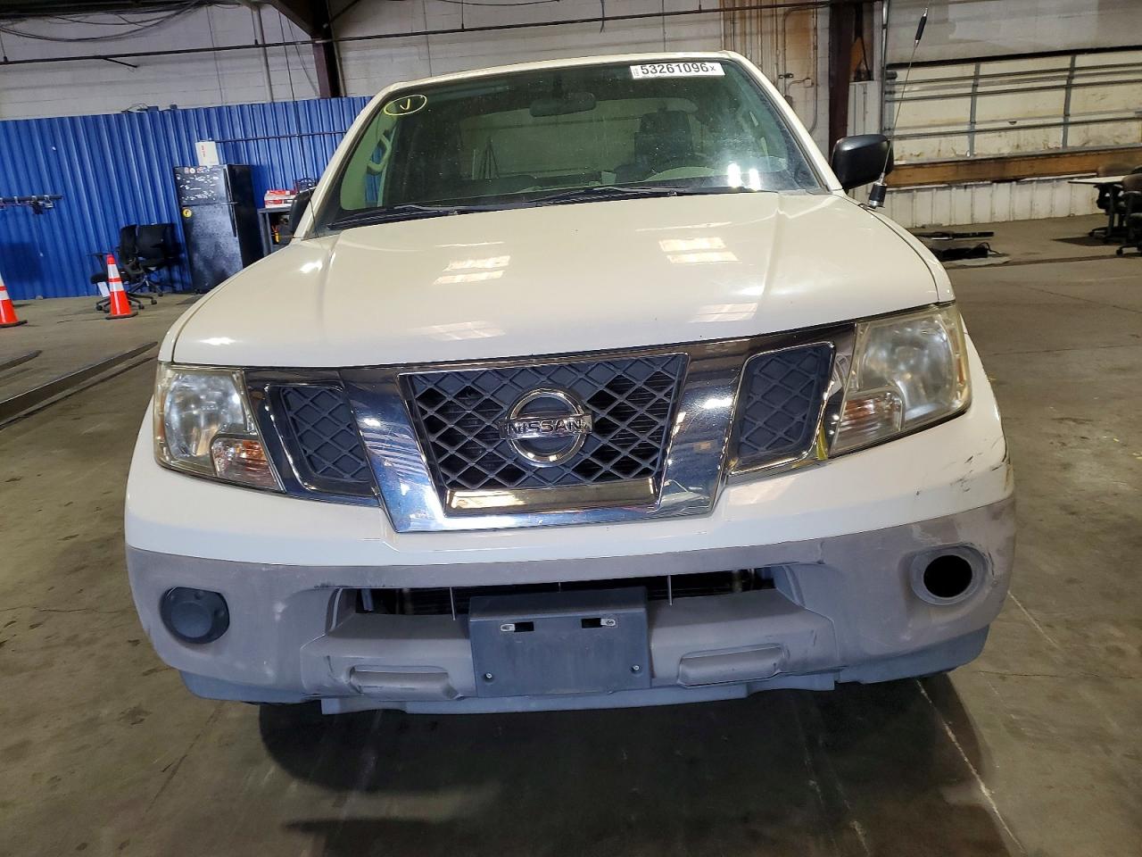 Nissan Frontier S