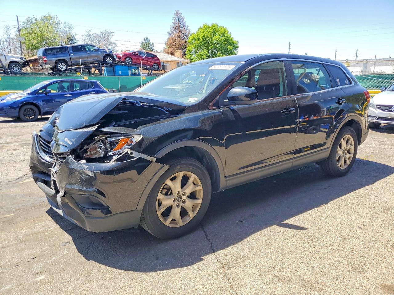 Salvage Mazda Cx Image