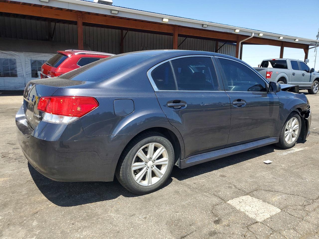 Subaru Legacy 2.5i Premium