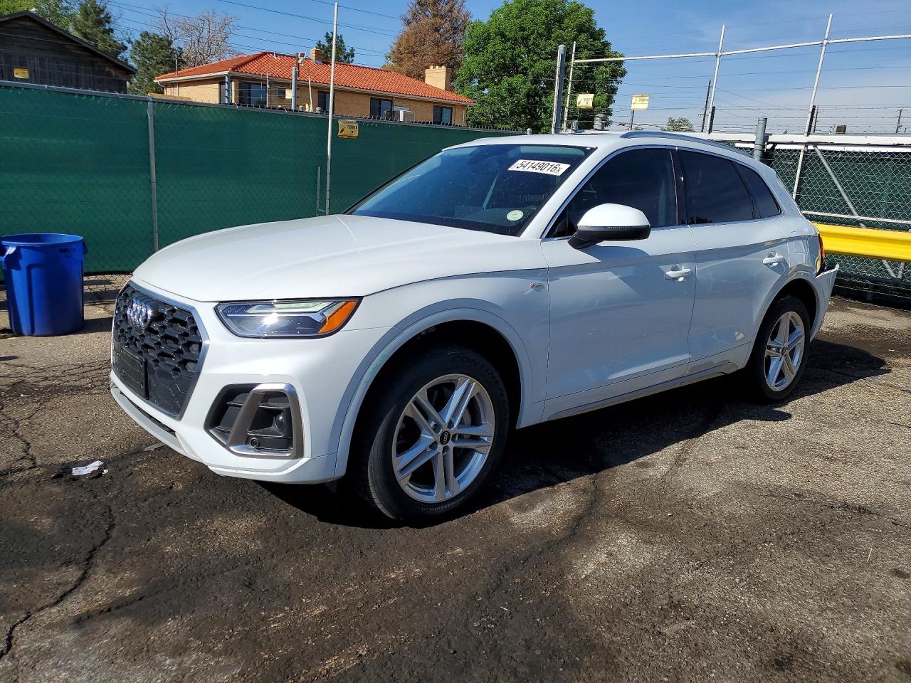 Salvage Audi Q5 Image