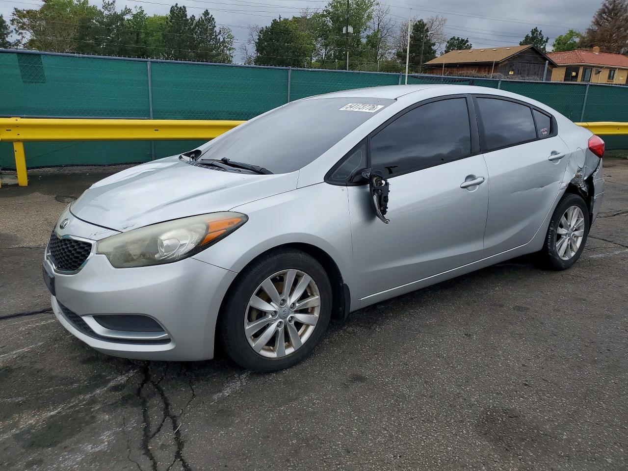Salvage Kia Forte Image