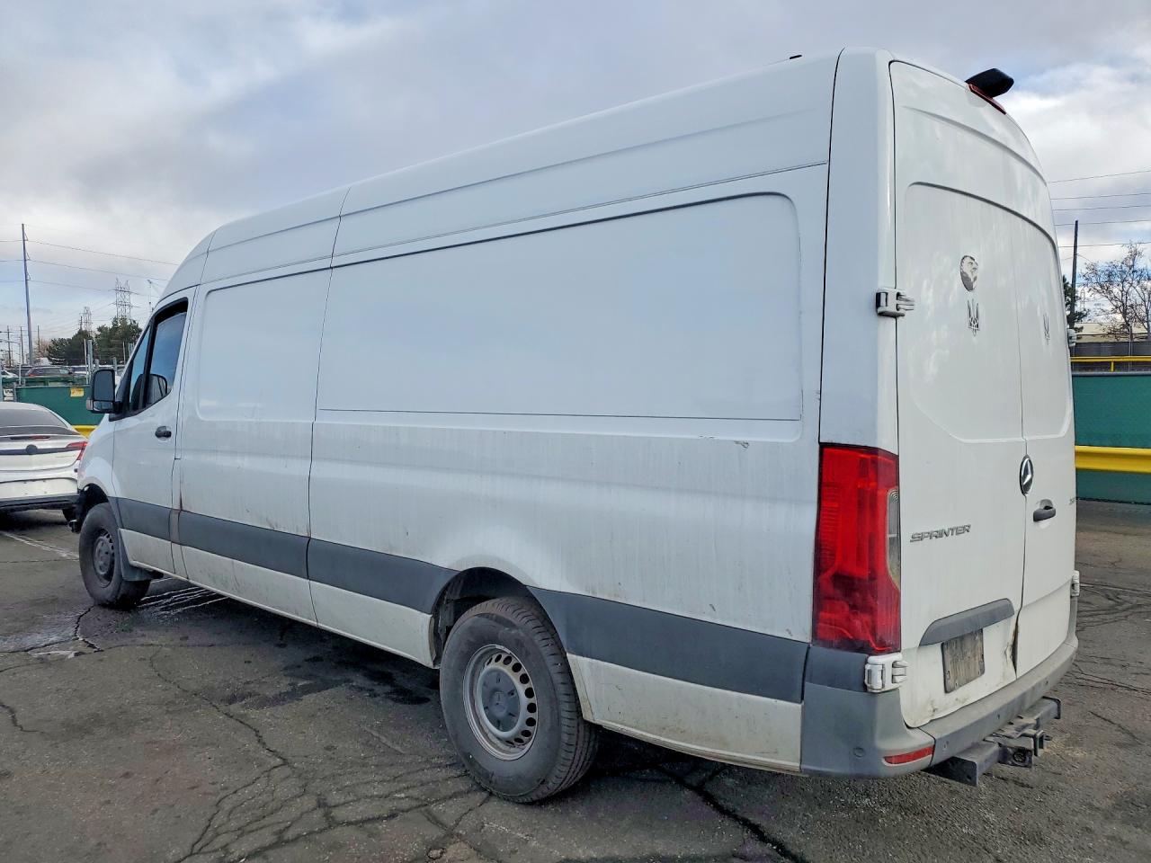 Mercedes-Benz Sprinter 2500