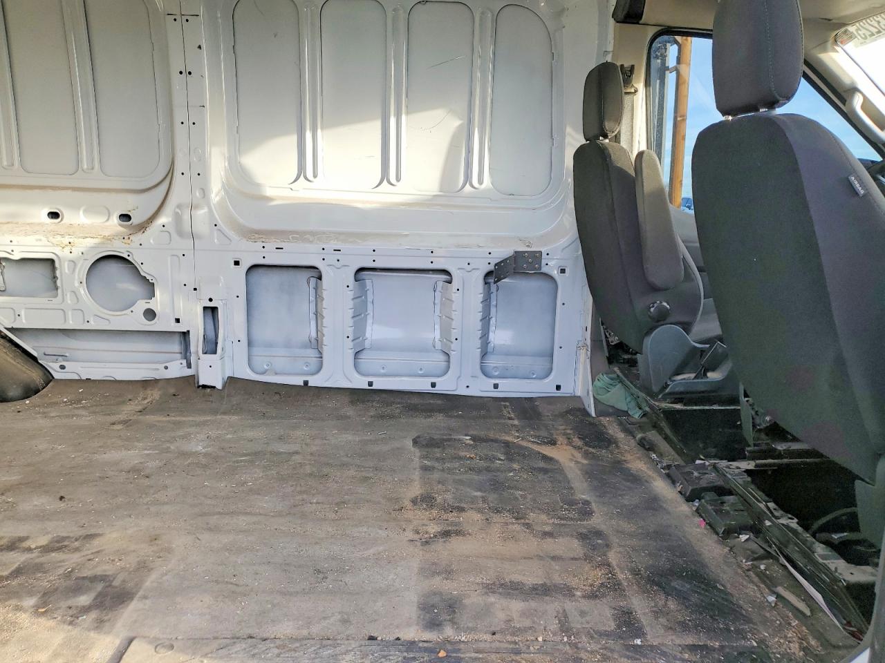 Ford Transit T-250