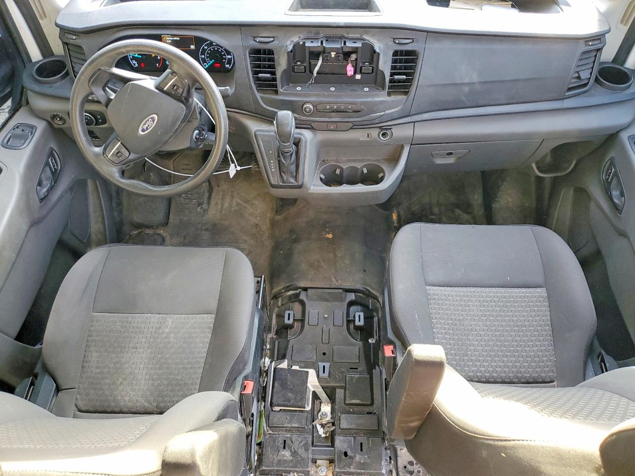 Ford Transit T-250