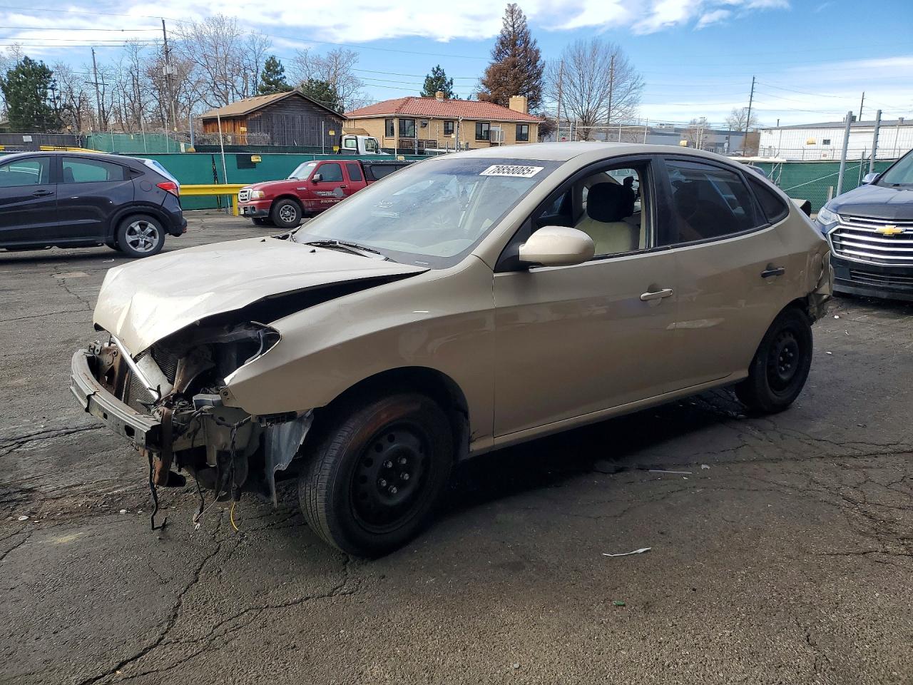 Salvage Hyundai ELANTRA Image