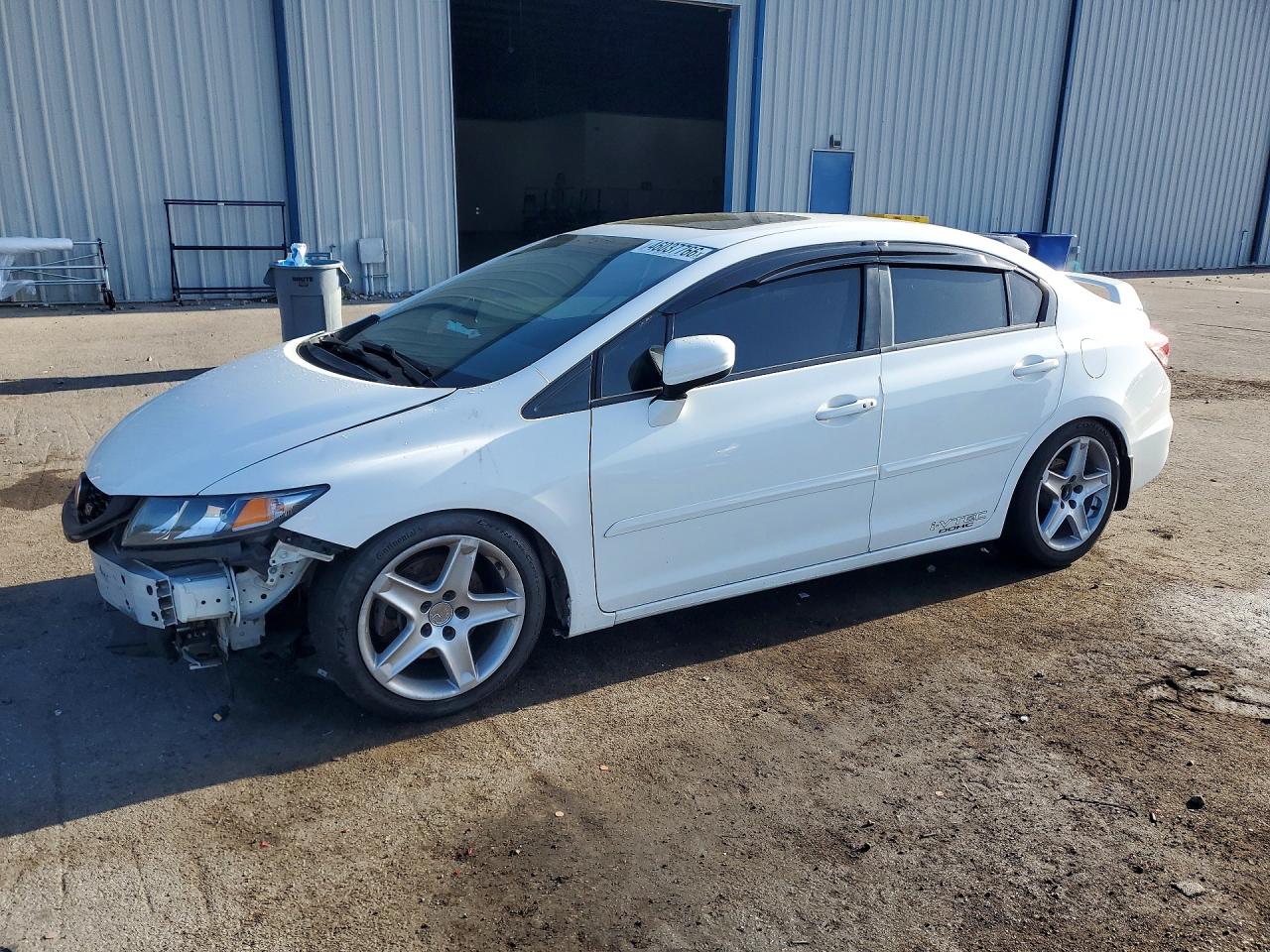 Salvage Honda Civic Image