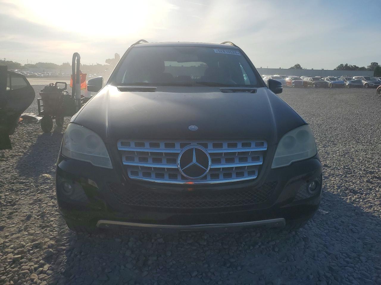 Mercedes-Benz M-Class 350