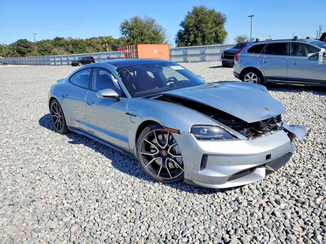 Porsche Taycan 4s