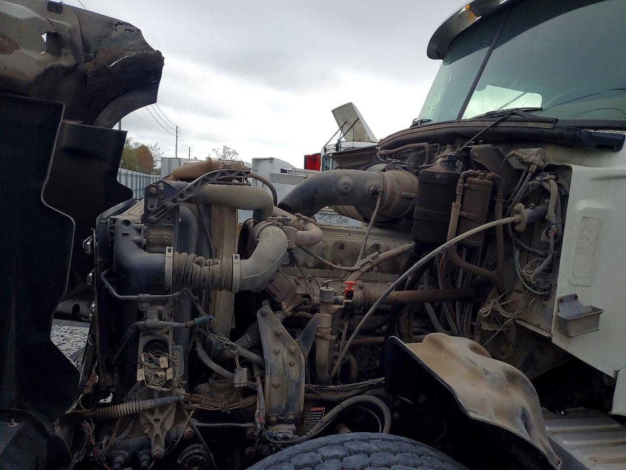 Mack Gu713