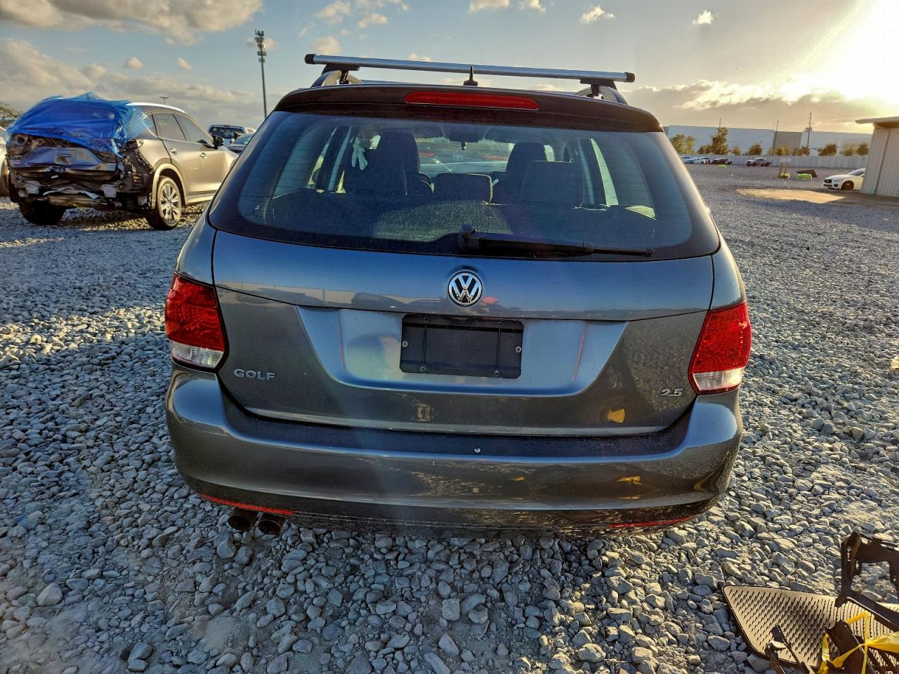 Volkswagen Jetta S