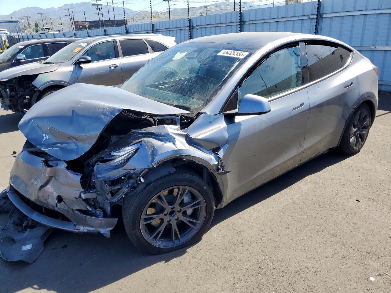 Salvage Tesla Model Y Image