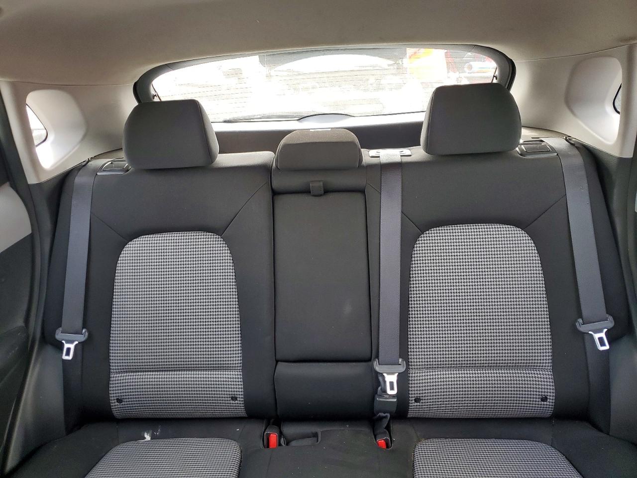 Hyundai KONA Se