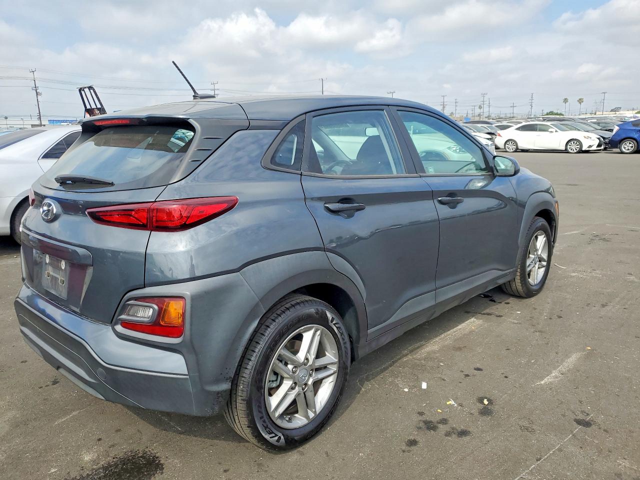 Hyundai KONA Se