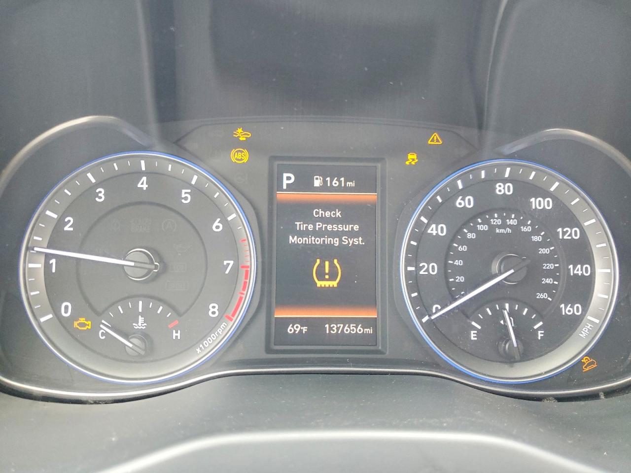 Hyundai KONA Se