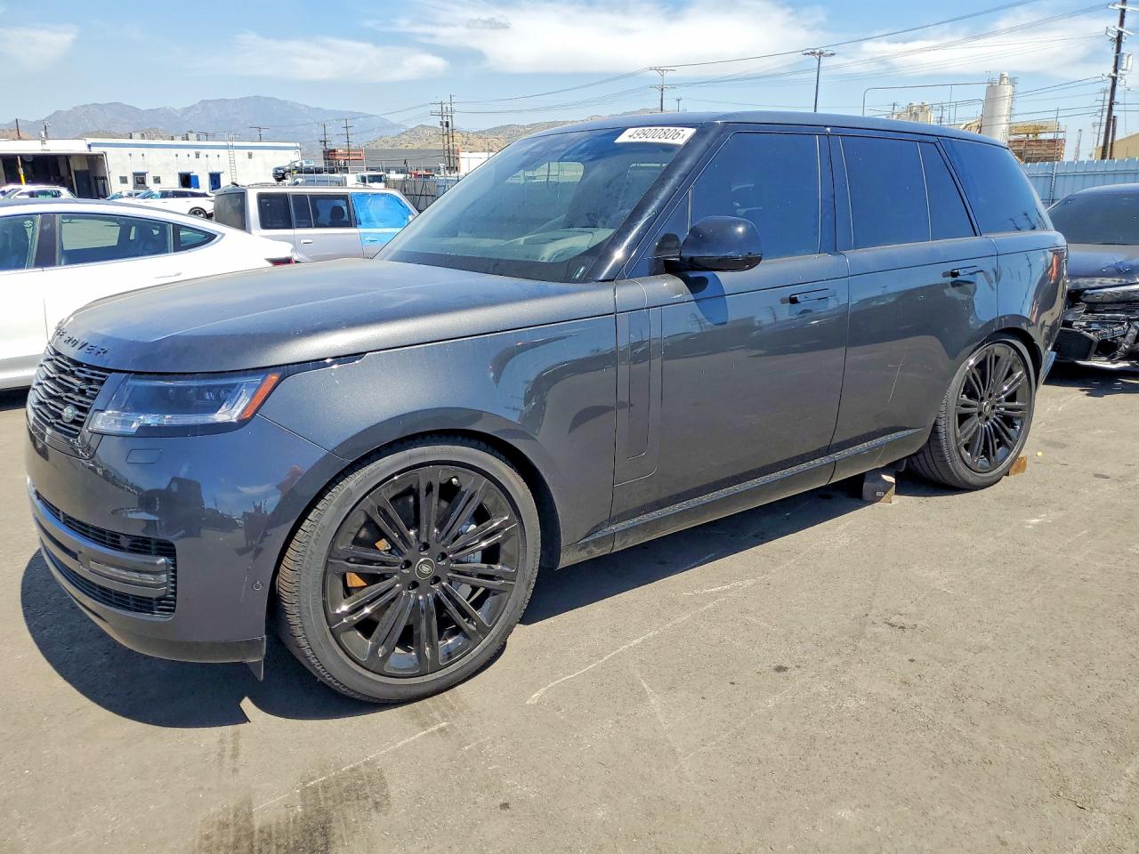 Salvage Land Rover Range Rover Image