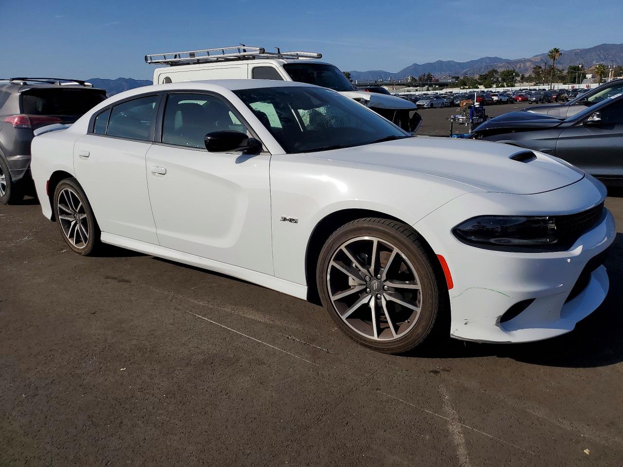 Dodge Charger R