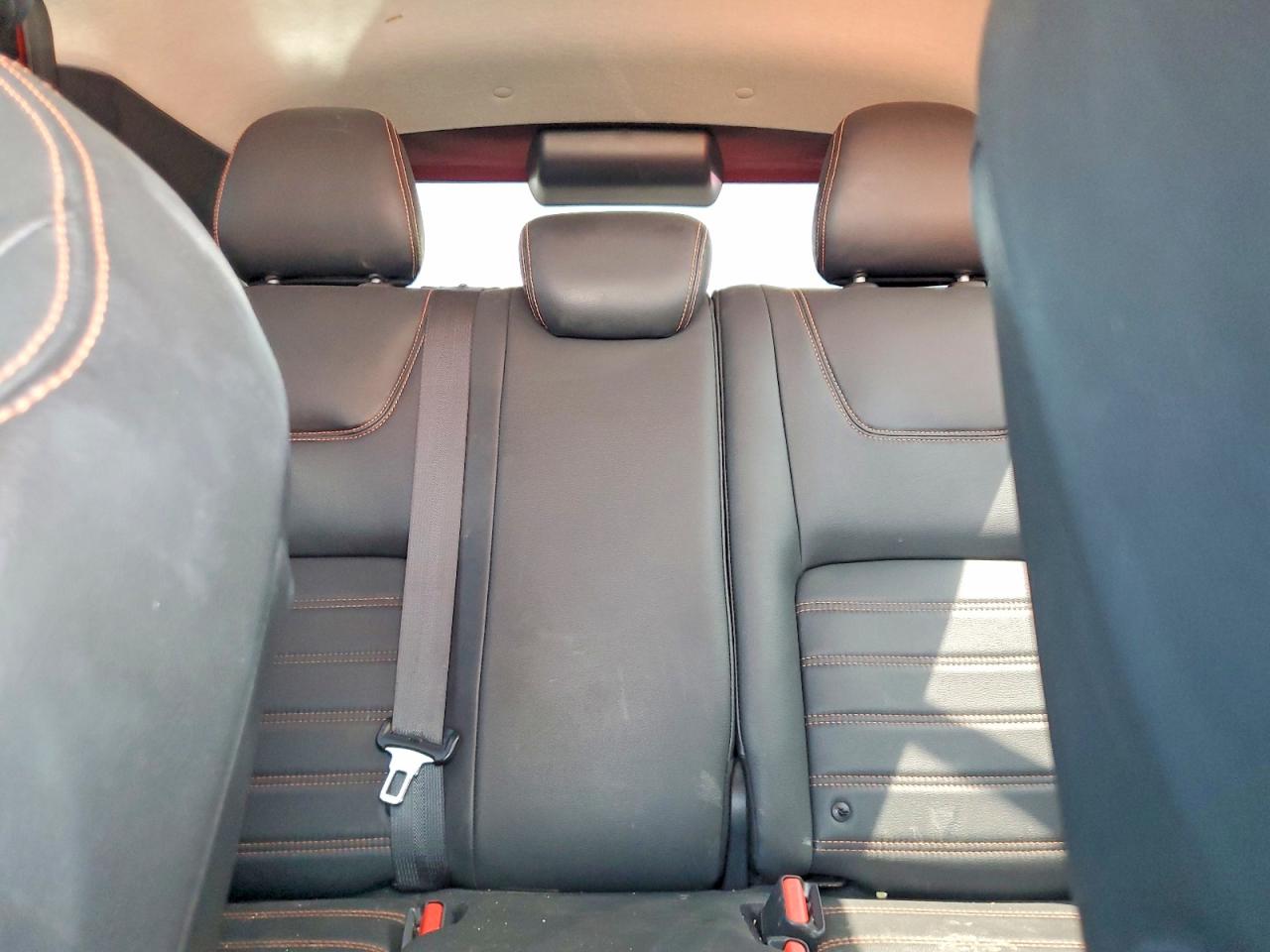 Nissan Kicks Sr