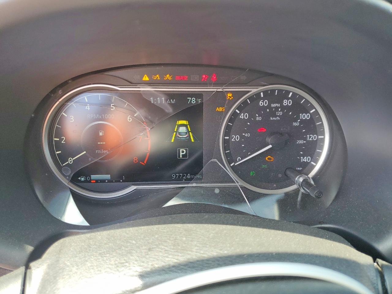 Nissan Kicks Sr
