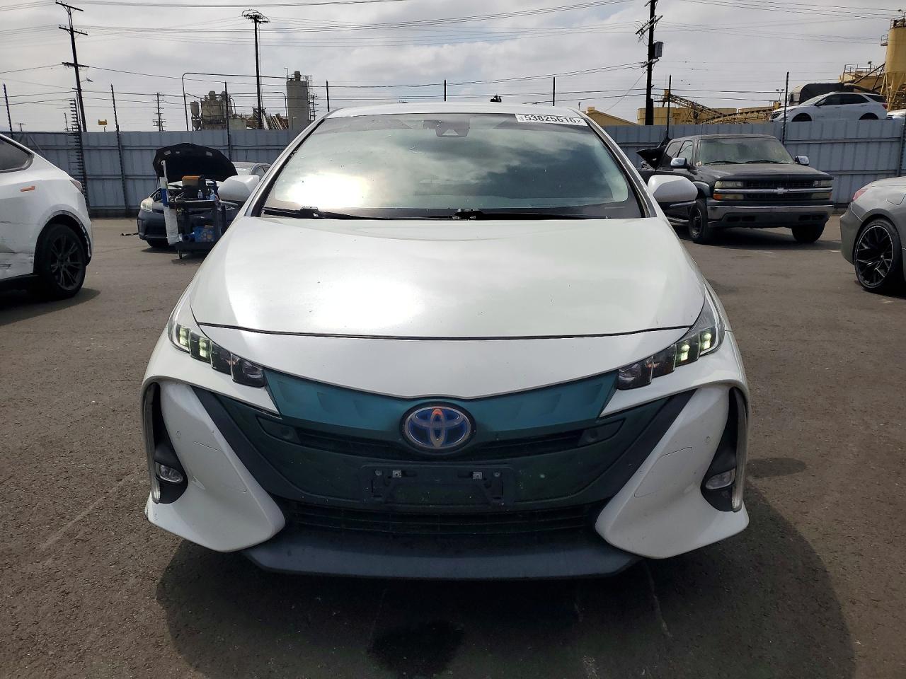 Toyota Prius Advanced