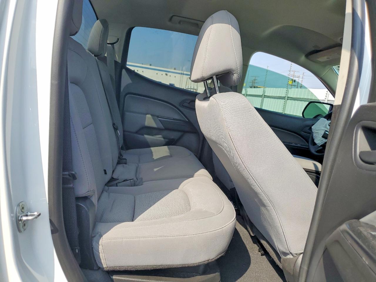 GMC Canyon Elevation