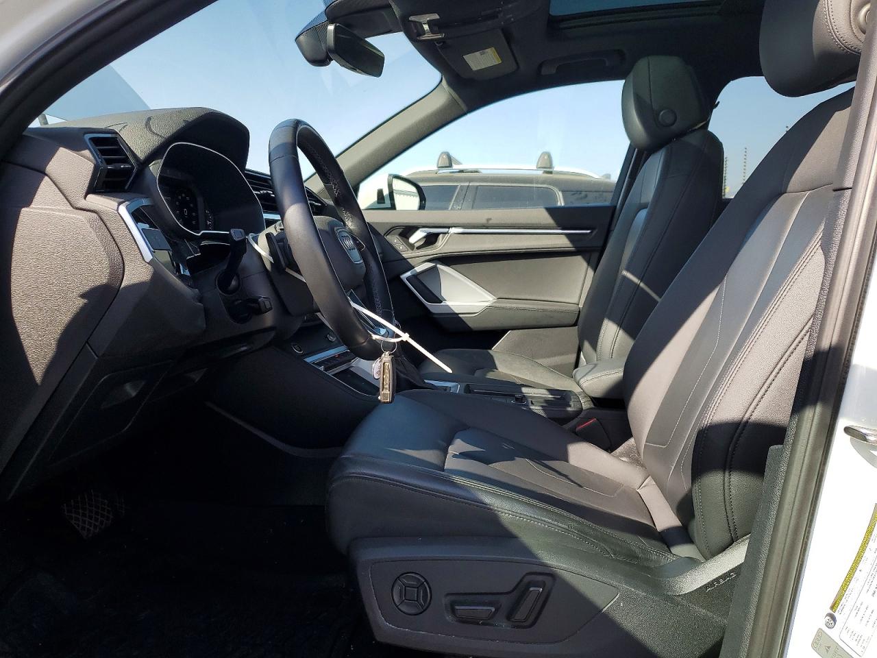 Audi Q3 Premium Plus S Line 45