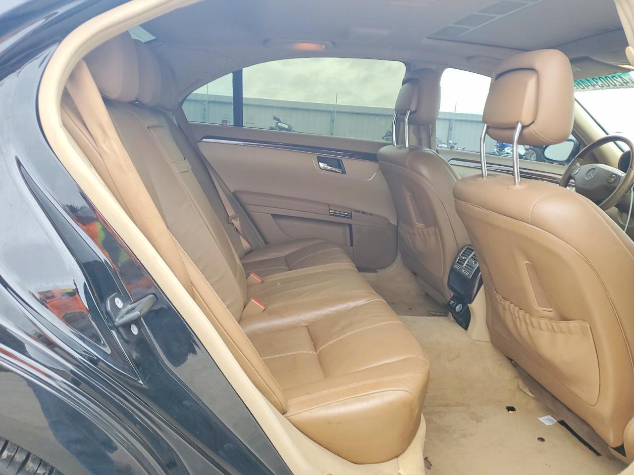 Mercedes-Benz S-Class 550 4matic