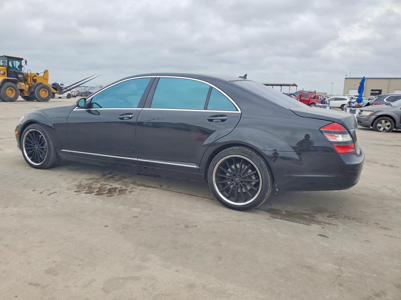 Mercedes-Benz S-Class 550 4matic