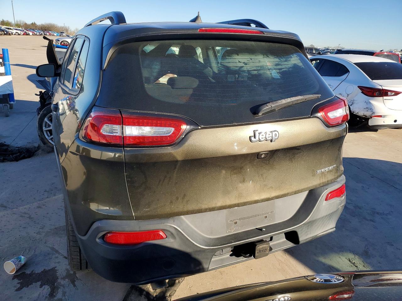 Jeep Cherokee Sport
