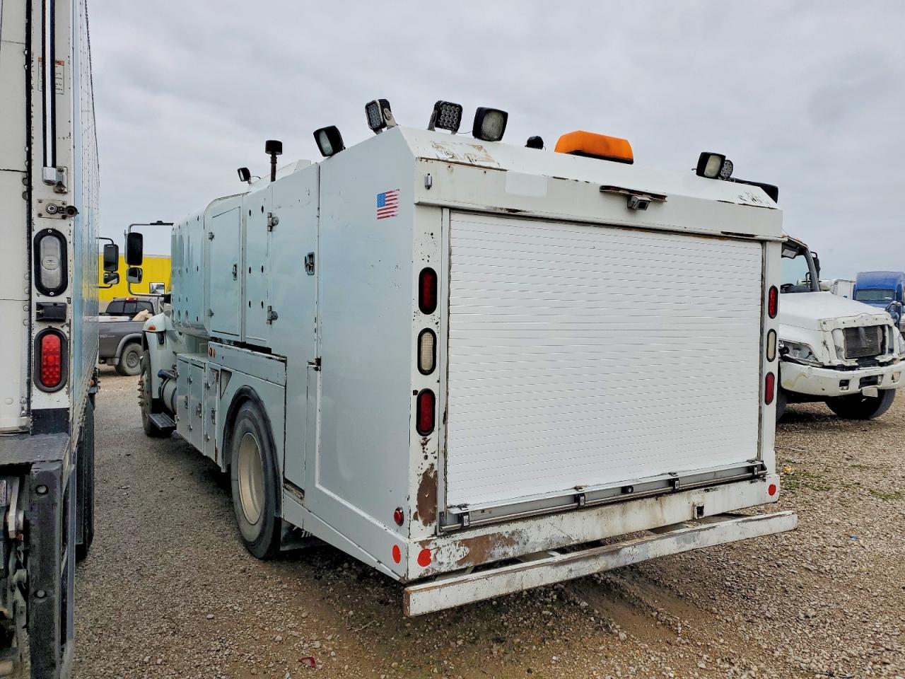 International 4400