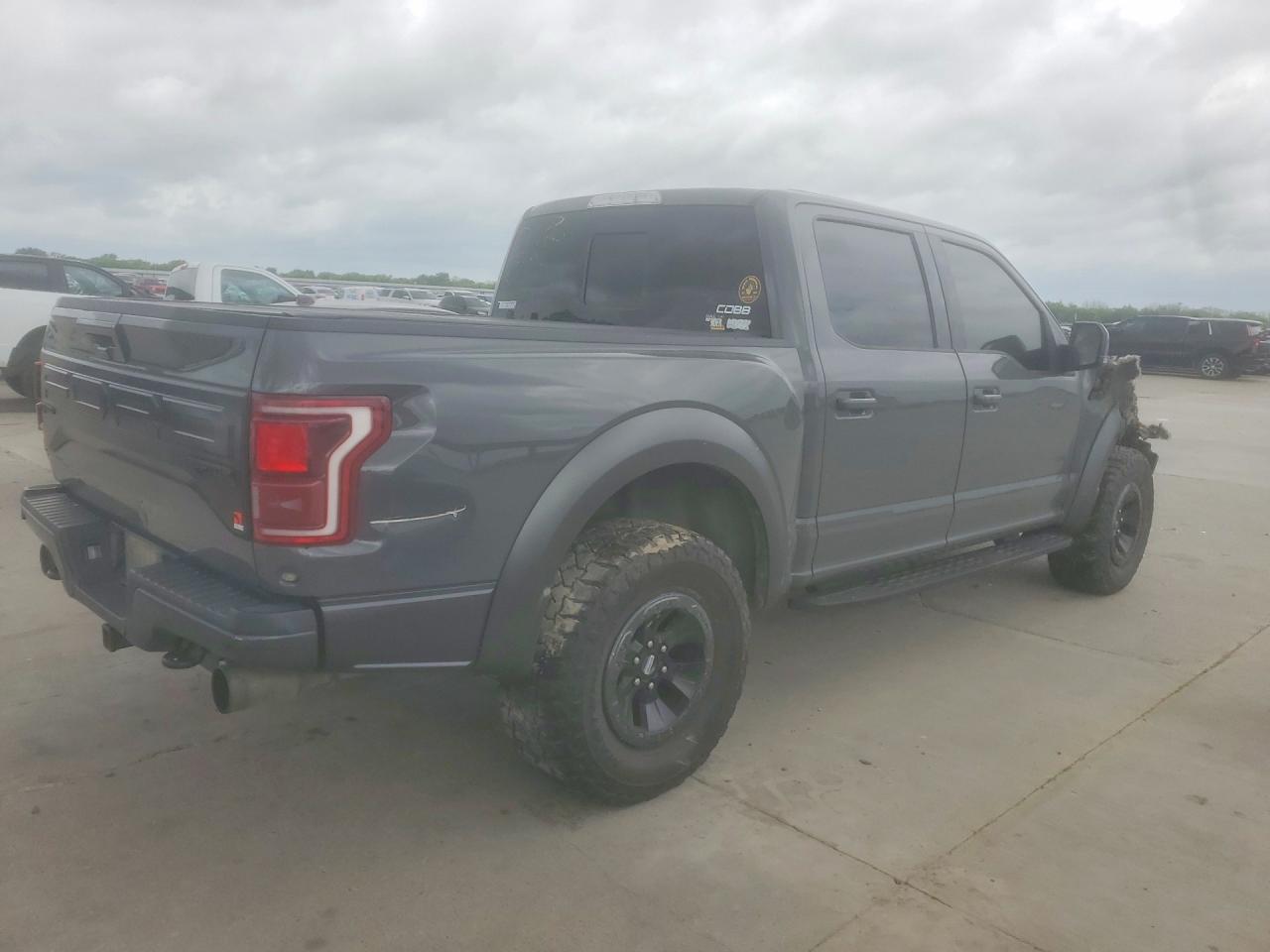 Ford F-150 Raptor
