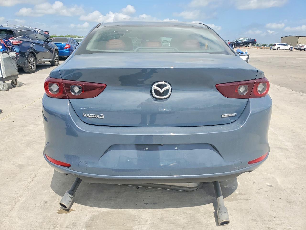 Mazda 3 Preferred