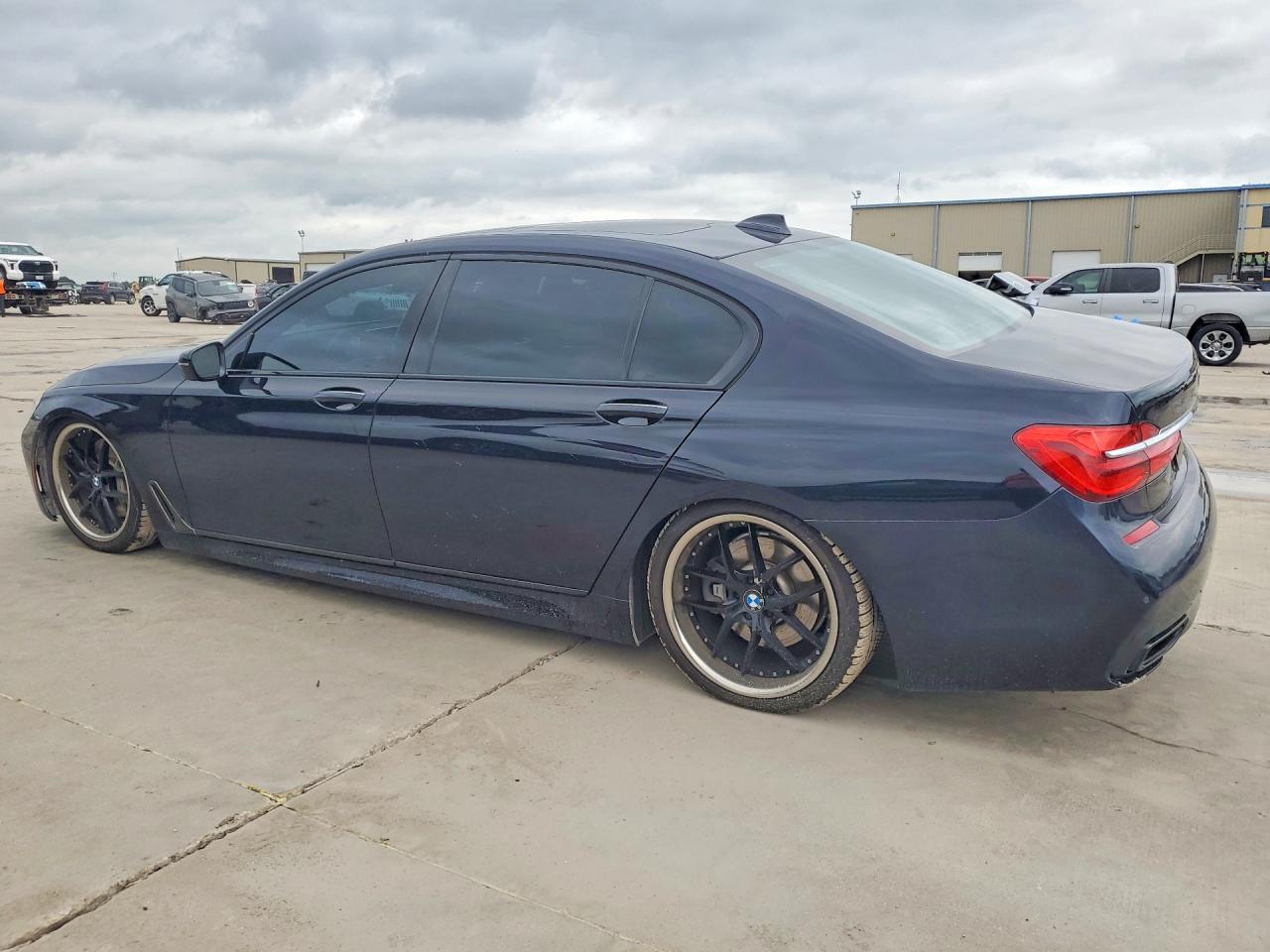 BMW 7 Series I