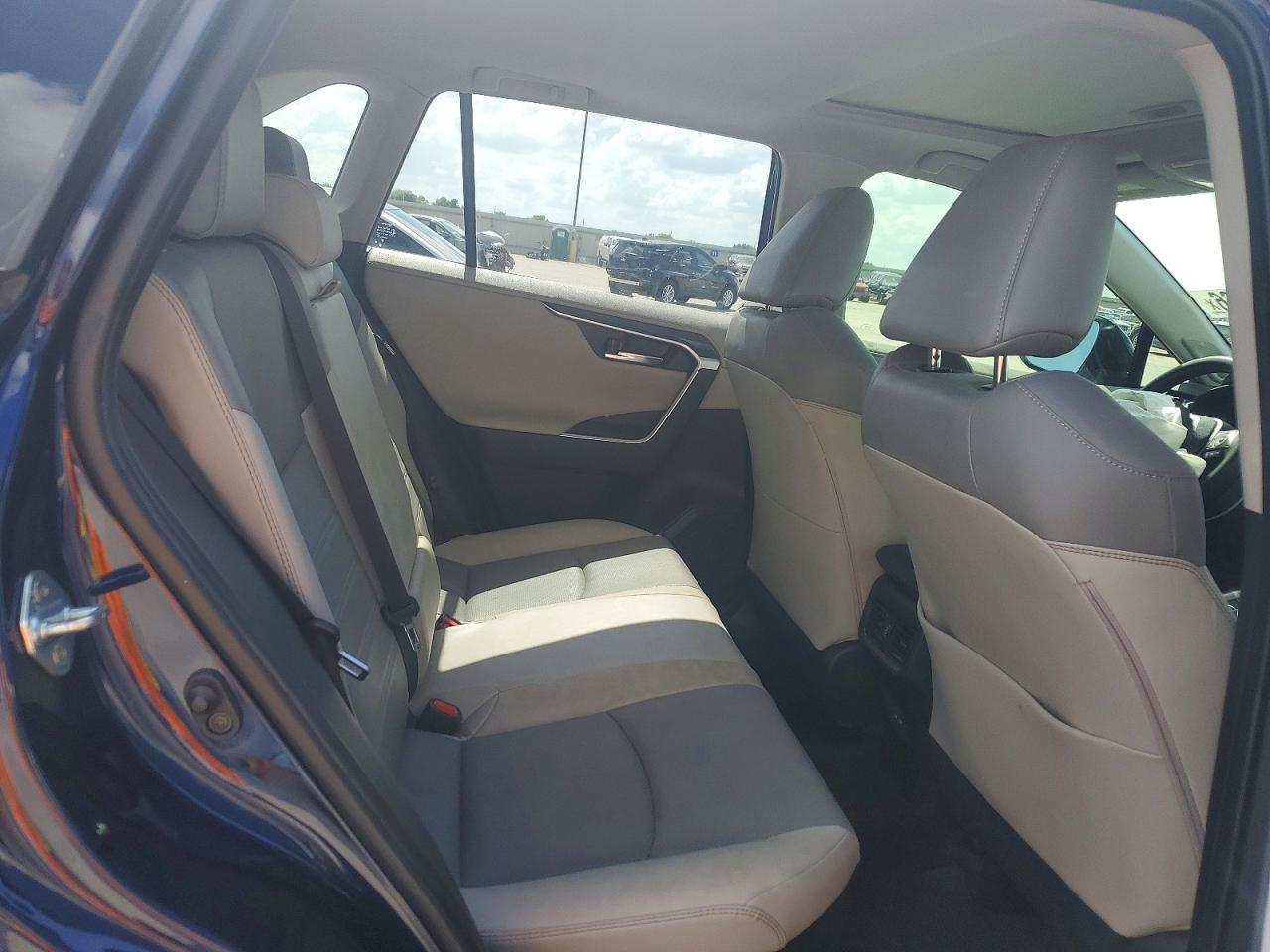 Toyota RAV4 Limited