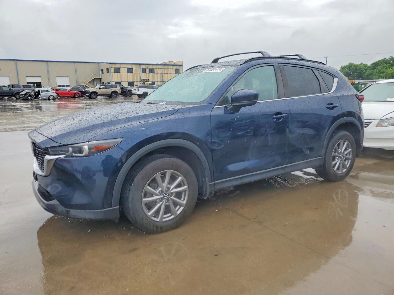 Salvage Mazda Cx Image