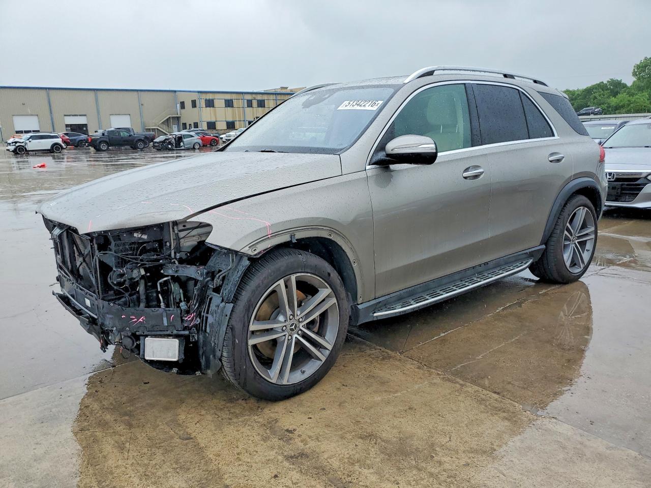 Salvage Mercedes-Benz GLE Image