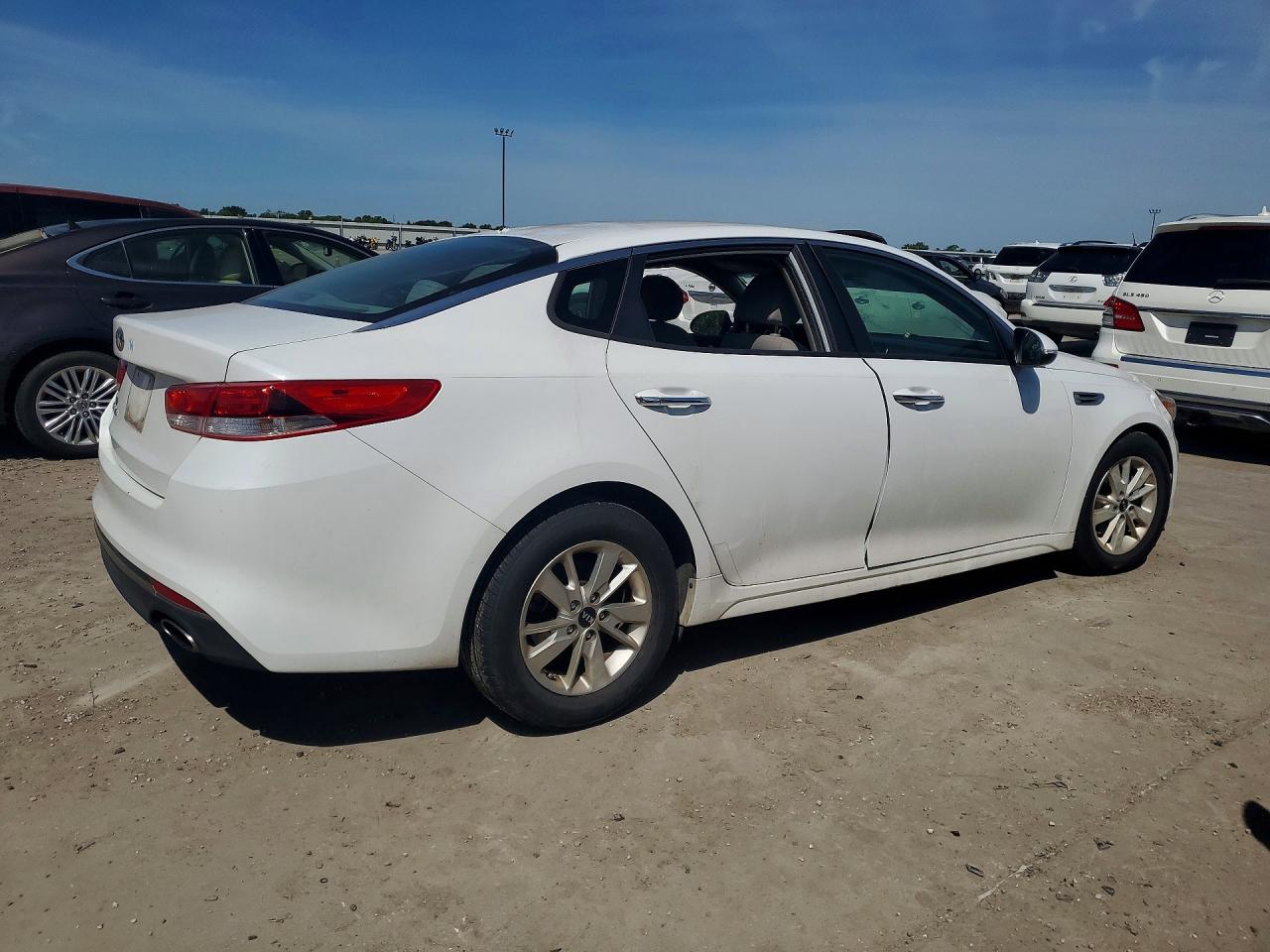 Kia Optima Lx