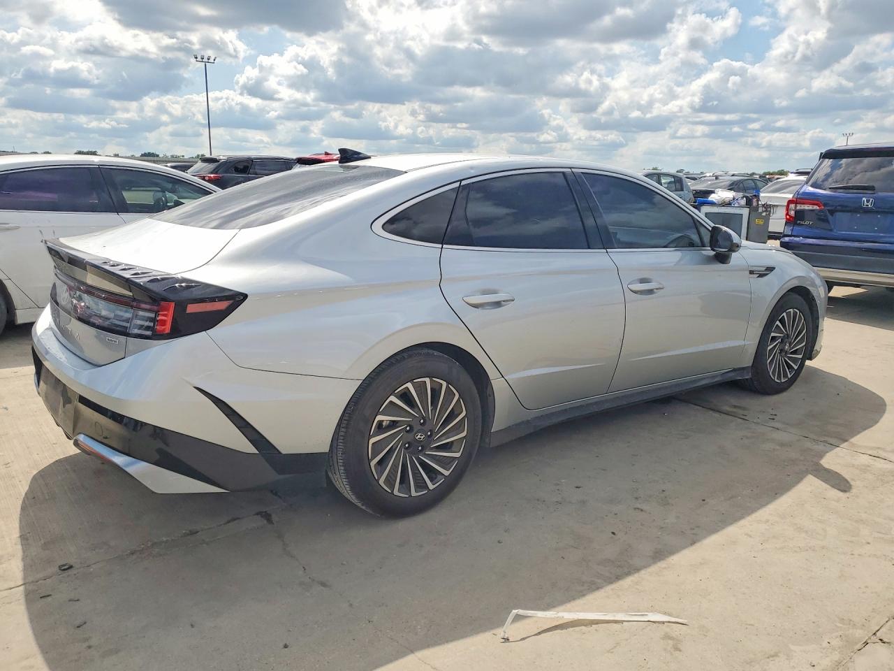 Hyundai SONATA Sel