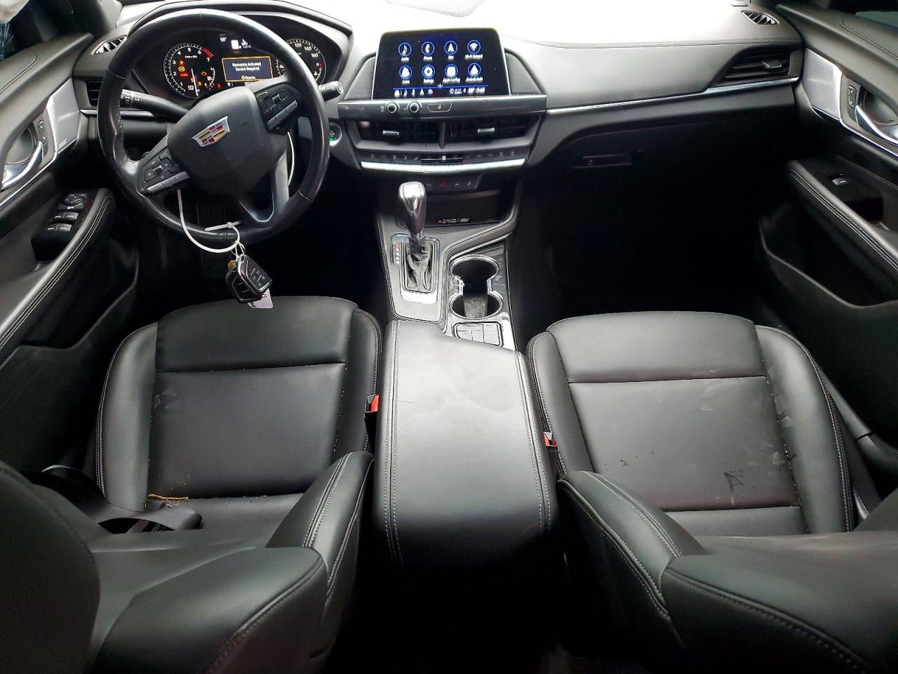 Cadillac CT4 Luxury