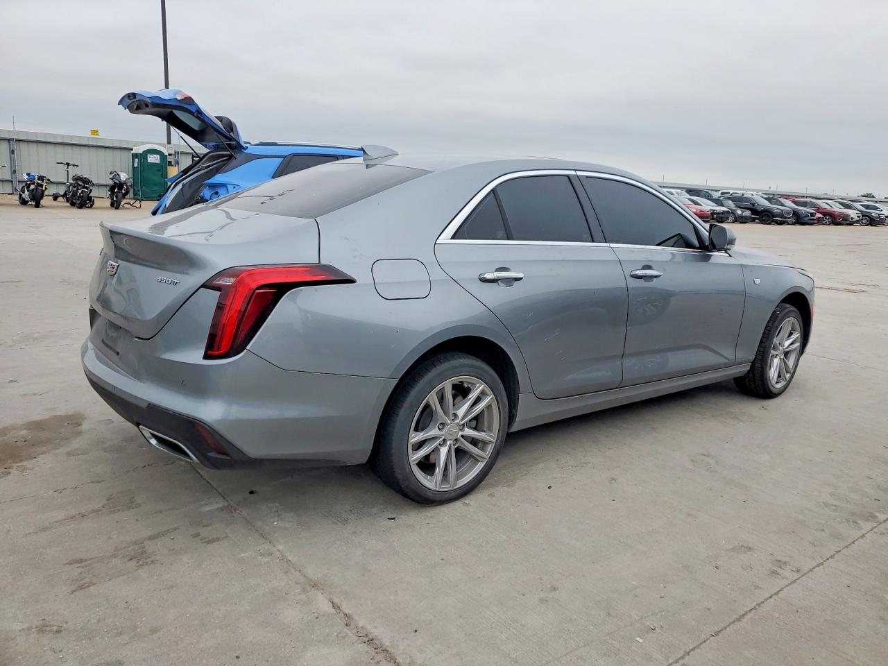 Cadillac CT4 Luxury