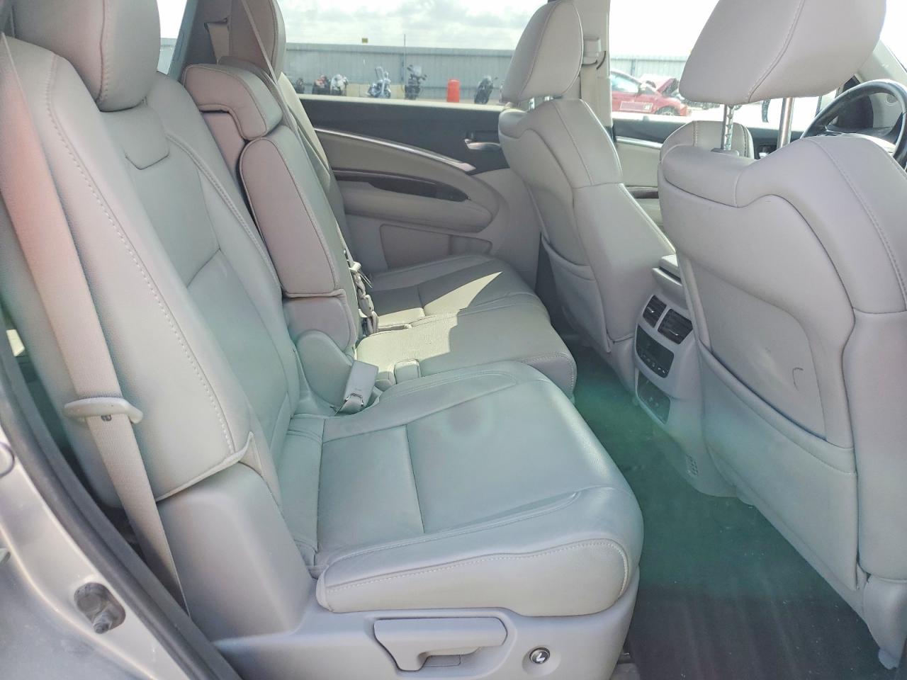 Acura MDX Technology
