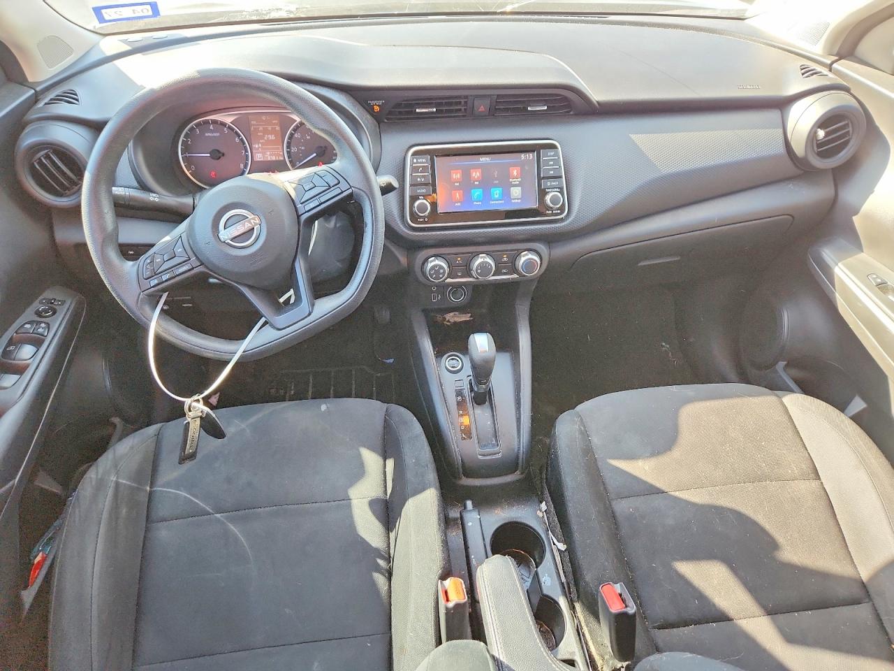 Nissan Kicks S