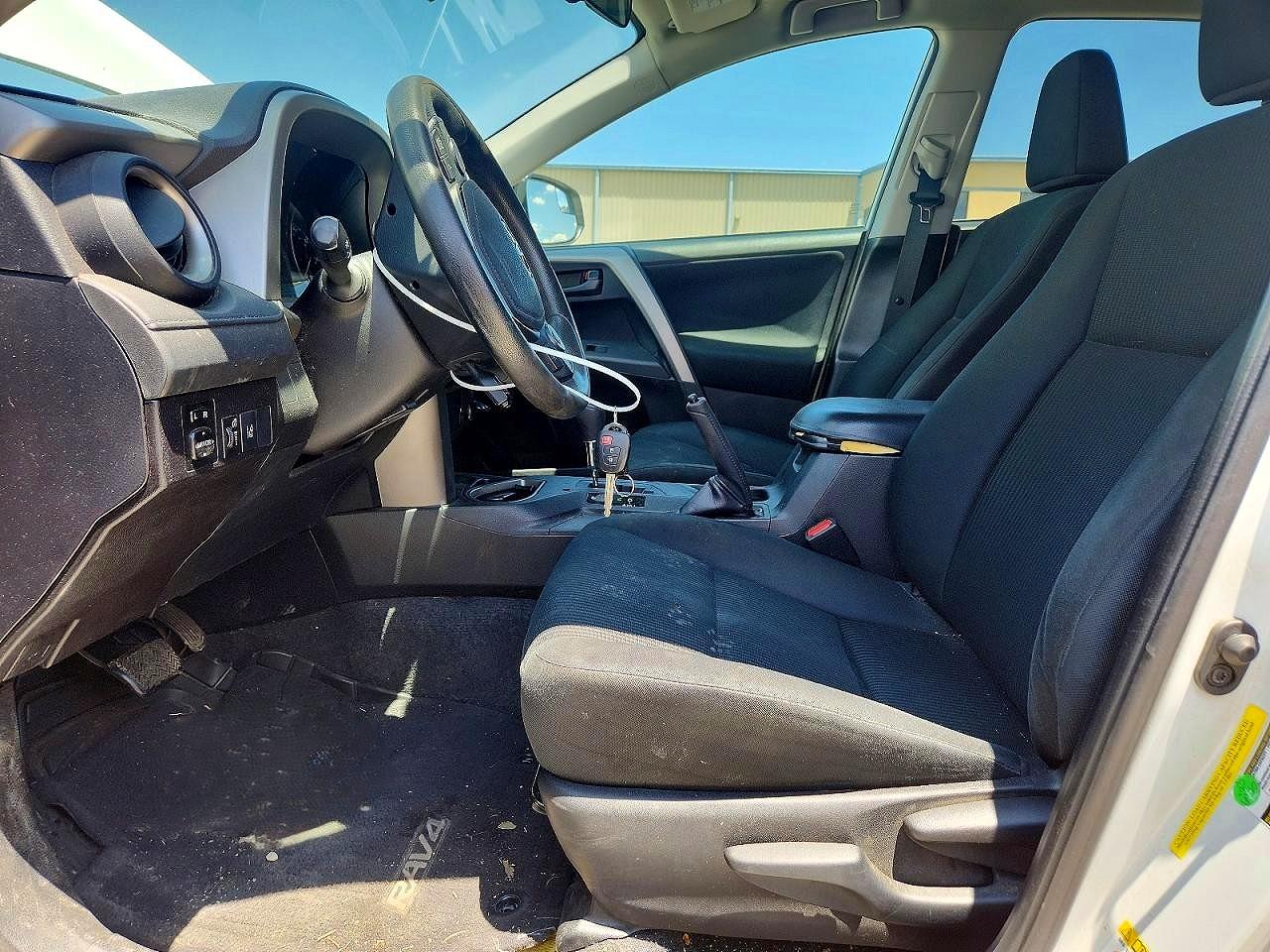 Toyota RAV4 Le